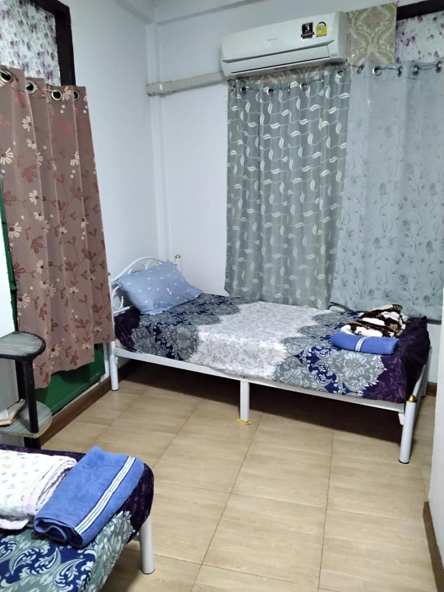 Danee Hostel Bangkok Dış mekan fotoğraf